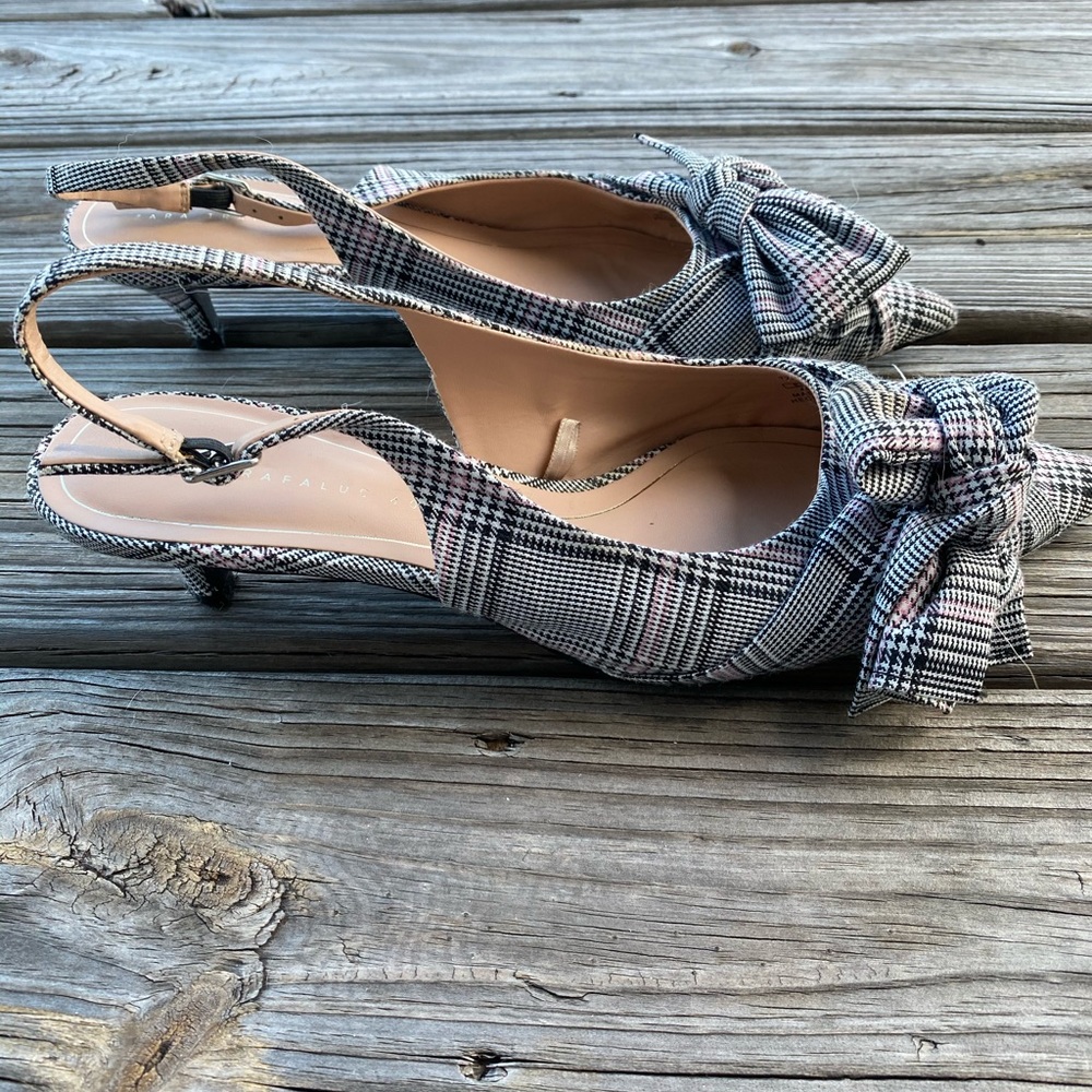Zara Trafaluc Grey/Pink Plaid Kitten Heels w Bow